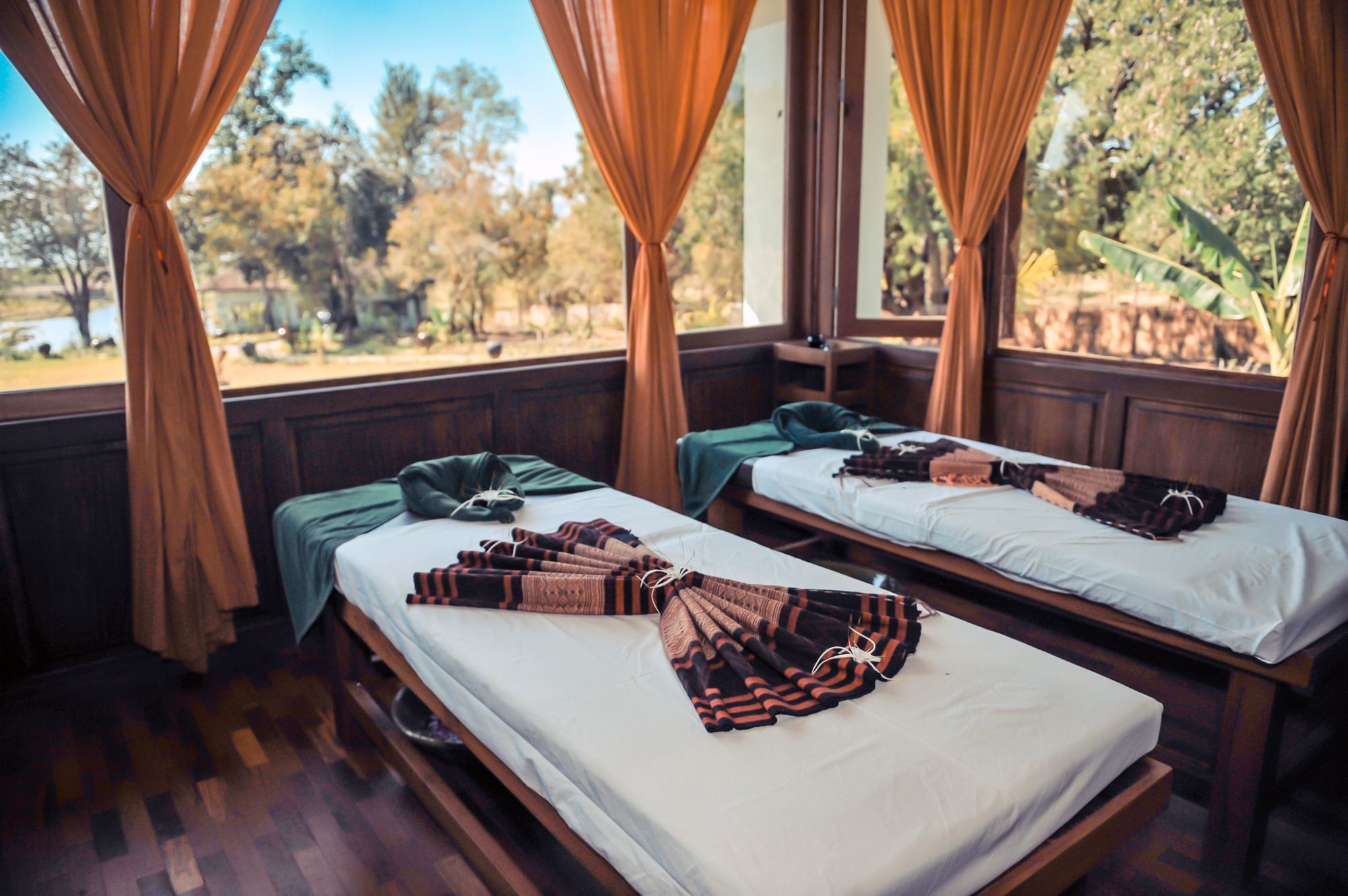 Inle Resort And Spa Villa Ньоншуэ Экстерьер фото