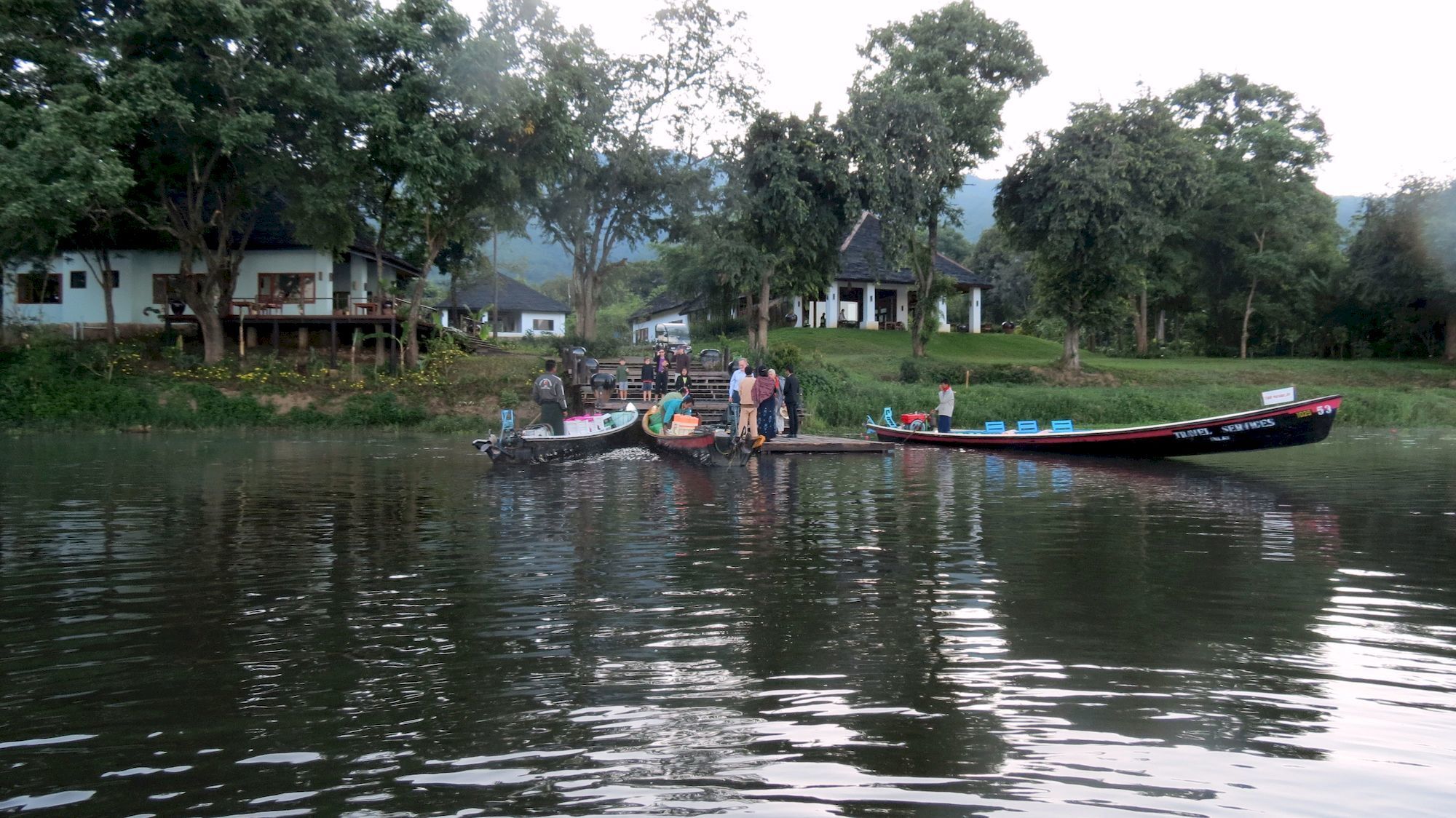 Inle Resort And Spa Villa Ньоншуэ Экстерьер фото