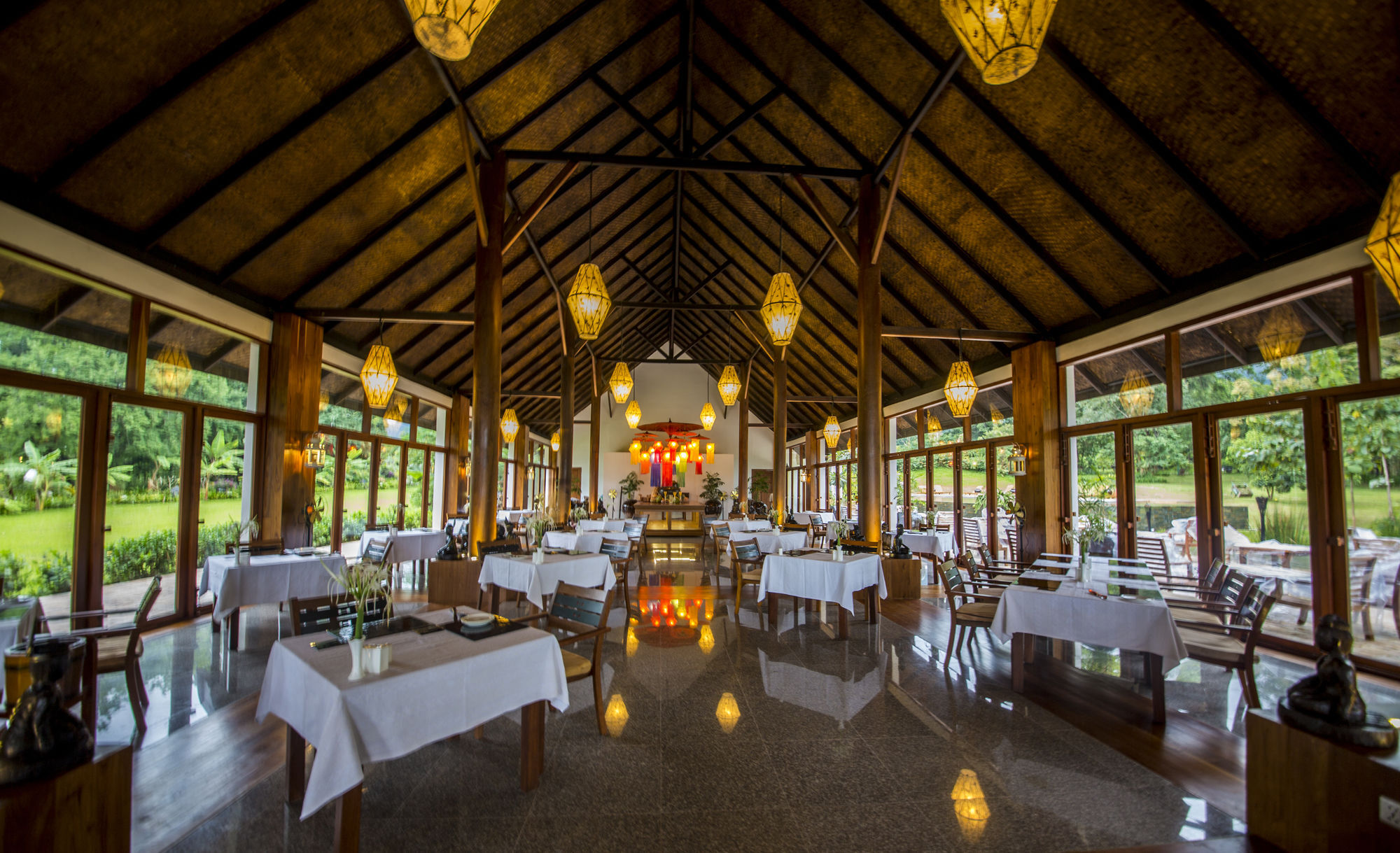 Inle Resort And Spa Villa Ньоншуэ Экстерьер фото